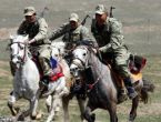 Van'ı koruyan Kırgız süvari korucuları