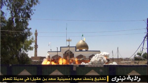 IŞİD camileri havaya uçurdu
